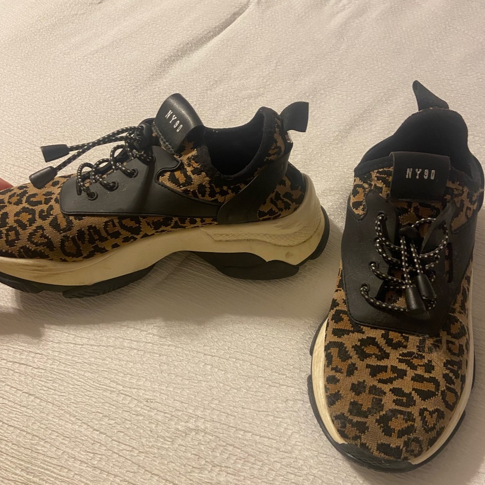 Steve Madden NY90 sneakers!